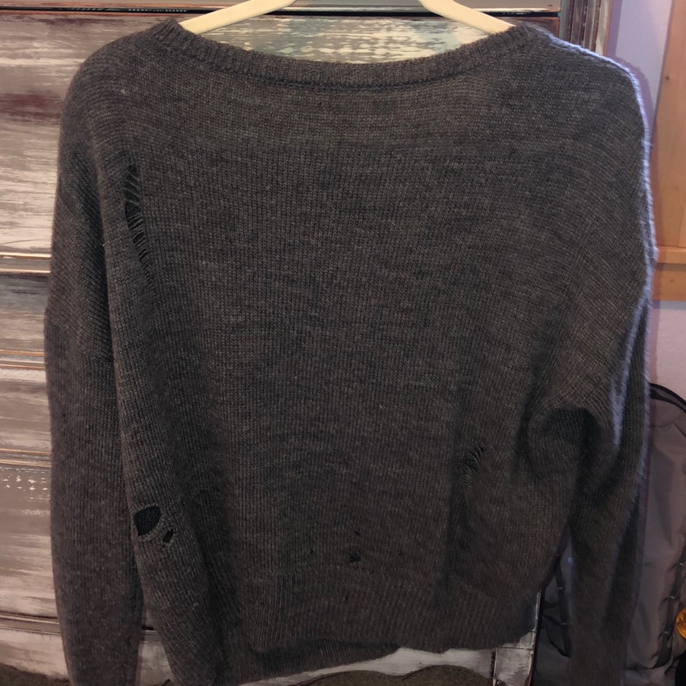 Sweater - Picture 5 of 5